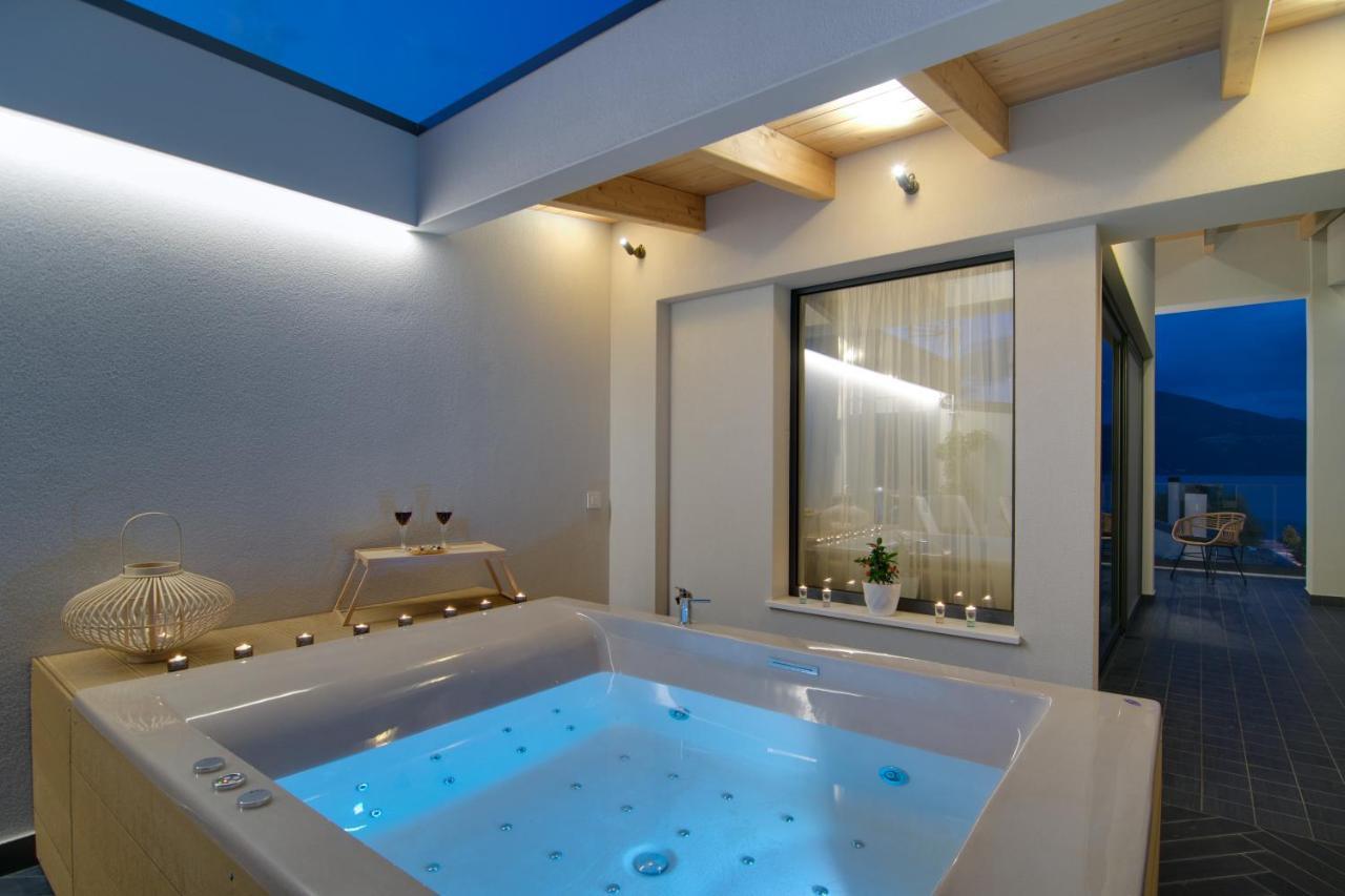 Selin Luxury Residences Ioannina Exterior photo