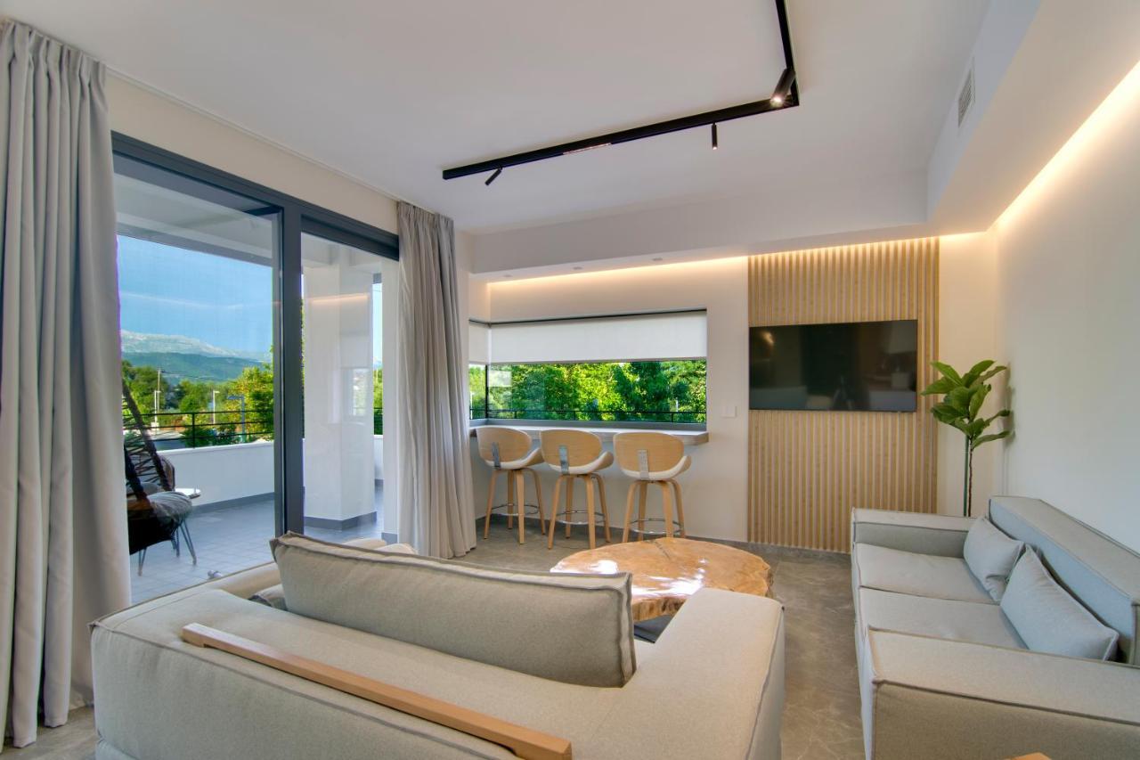 Selin Luxury Residences Ioannina Exterior photo