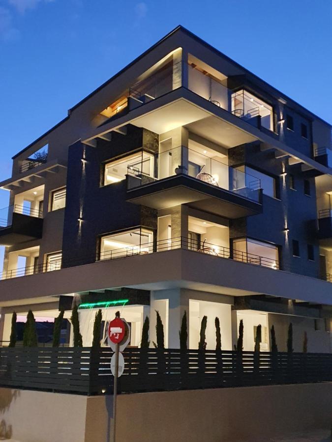 Selin Luxury Residences Ioannina Exterior photo